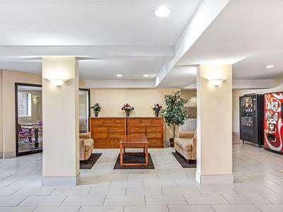 Monte Carlo Inn Хьюстон Экстерьер фото